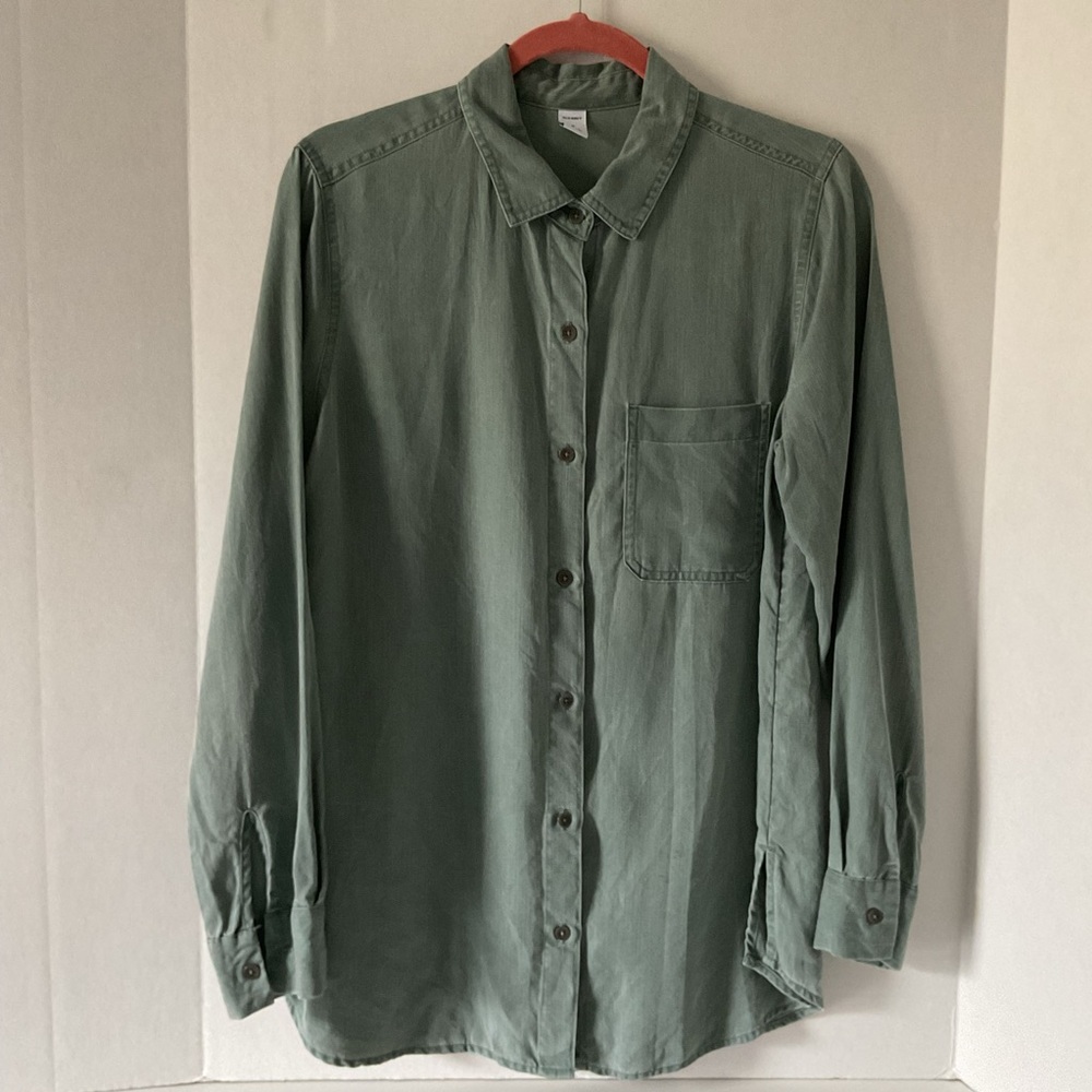 Old Navy Women’s Button Down, Olive Green